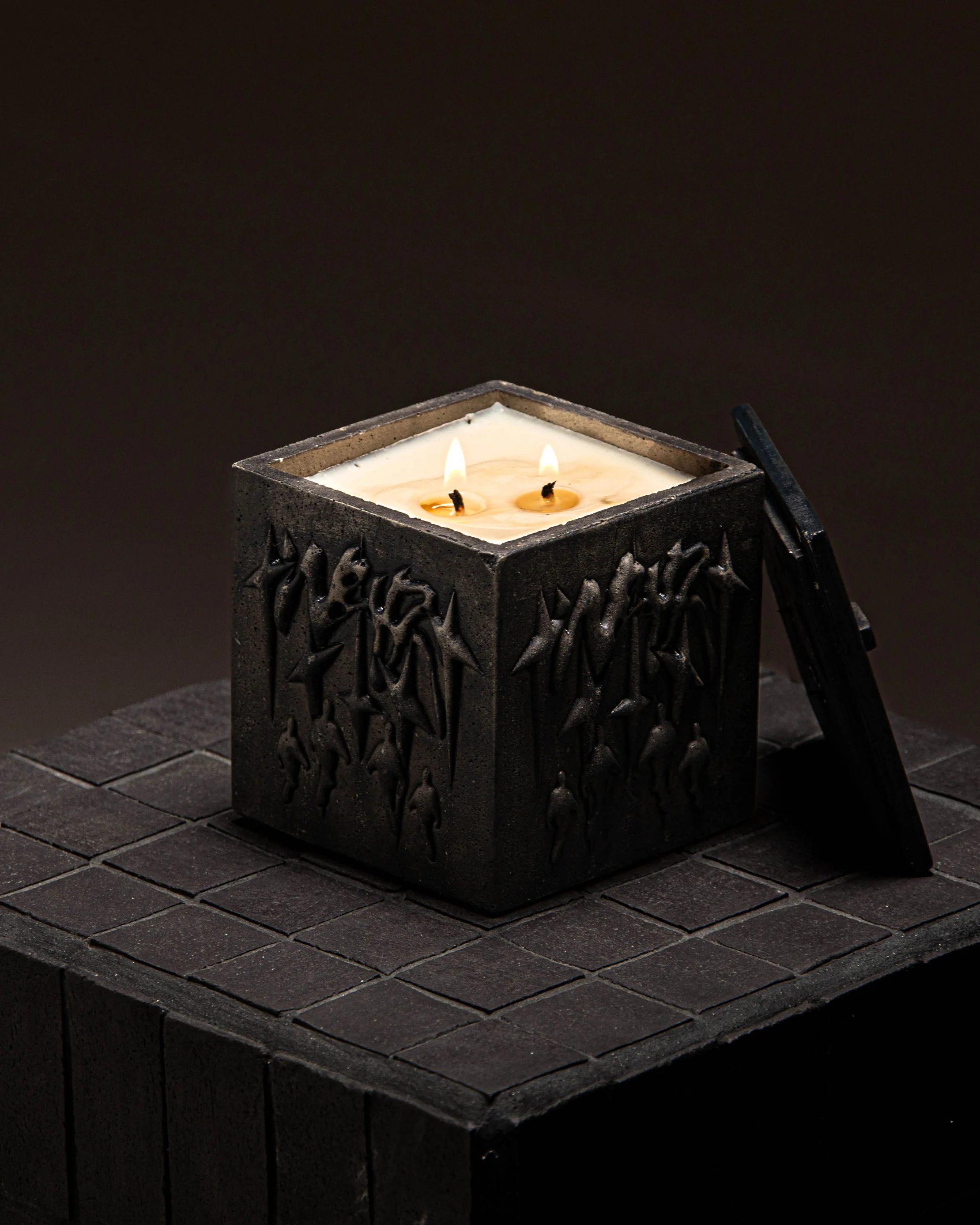 Miniature 4